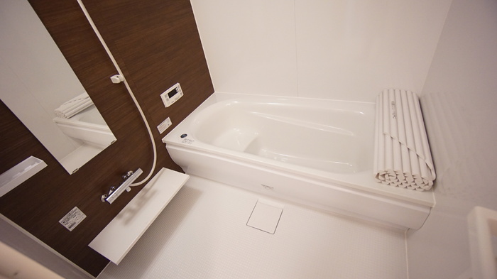 バス・シャワールーム　１坪風呂