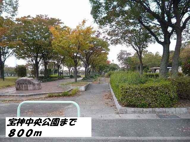 【ノーブル港西　IIの公園】