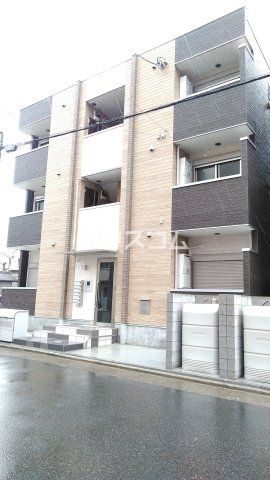 名古屋市熱田区二番のアパートの建物外観