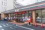 コンビニ　セブンイレブン東京医科大前店（コンビニ）まで105m