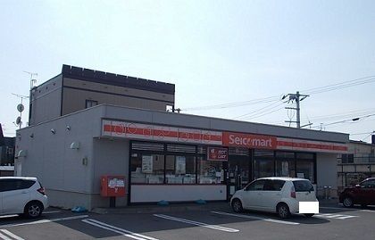 【旭川市大町一条のアパートのコンビニ】