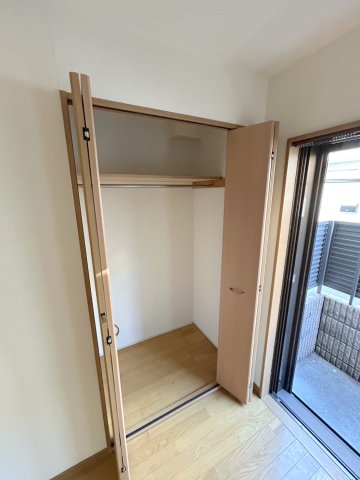 【世田谷区三軒茶屋のマンションの収納】