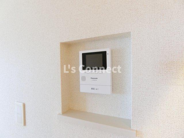 セキュリティ　突然の来客時もＴＶモニターホンでしっかり確認。