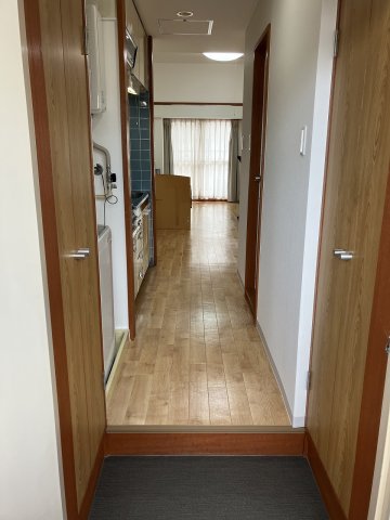 玄関　室内