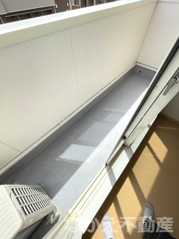 バルコニー　広々としたバルコニーです