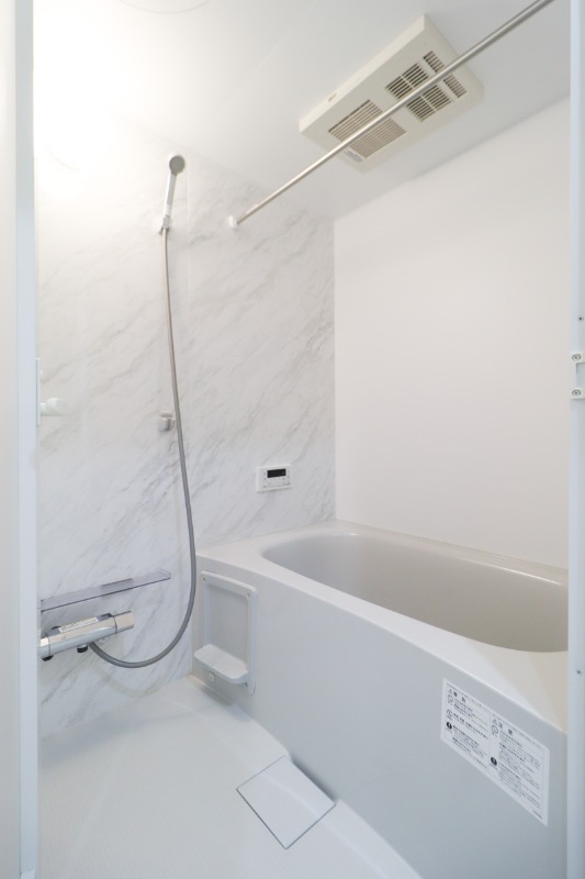 バス・シャワールーム　図面と現状に相違がある場合には現状を優先