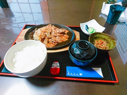 飲食店　たんとん亭（飲食店）まで3870m