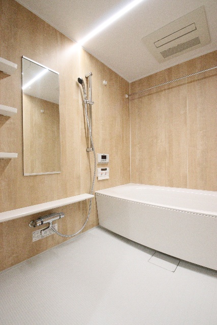 バス・シャワールーム