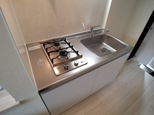 キッチン　※同物件内105号室の写真です