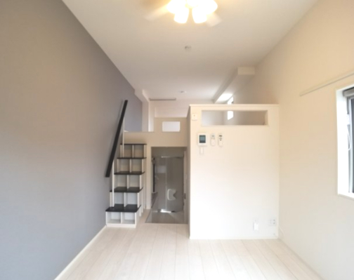 居室・リビング　※同物件内105号室の写真です