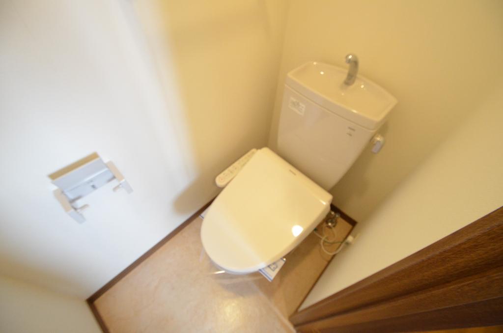 トイレ　シャワー付トイレ