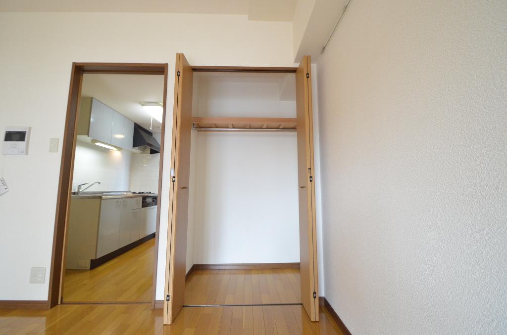 収納　クローゼット