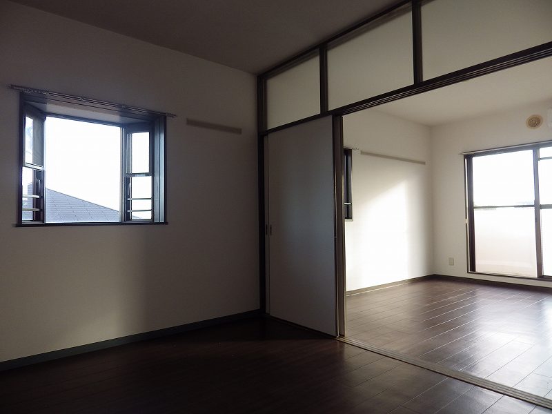 居室・リビング　別室参照