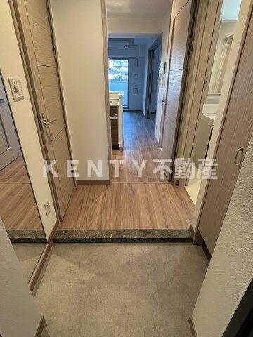 玄関　落ち着いた玄関です