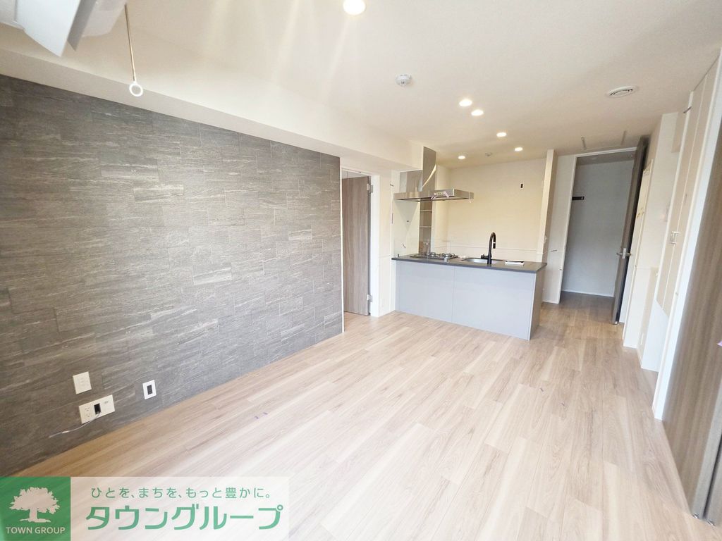 居室・リビング　エントランス