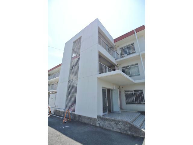 建物外観　エントランス部分