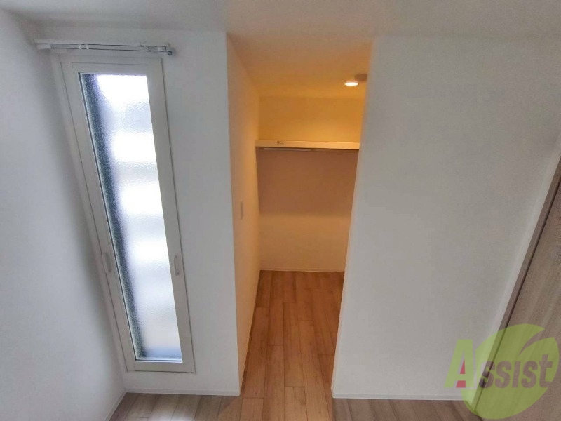 収納　洋室にはクローゼットがあるのですっきり片付きそうです。