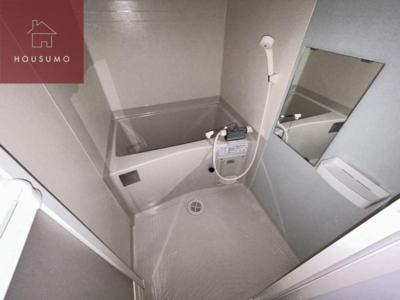 バス・シャワールーム　落ち着いた空間のお風呂です