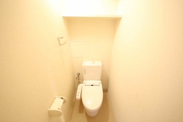 トイレ　ディーレスト中之島