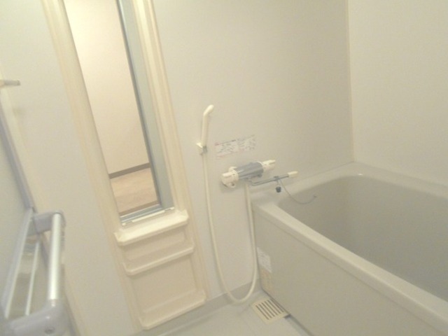 バス・シャワールーム　浴室　追い焚き機能付