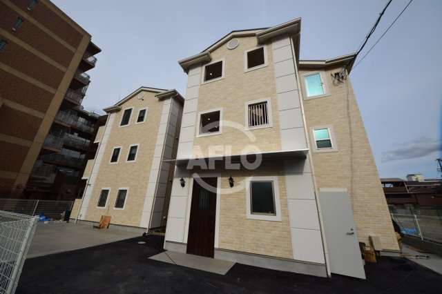 建物外観　グランパシフィック長橋スクエア　外観