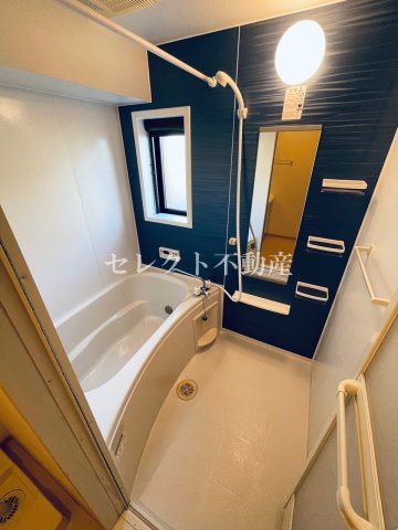 バス・シャワールーム　【グレイス　Ｖｉｌｌａ　I】きれいなお風呂です