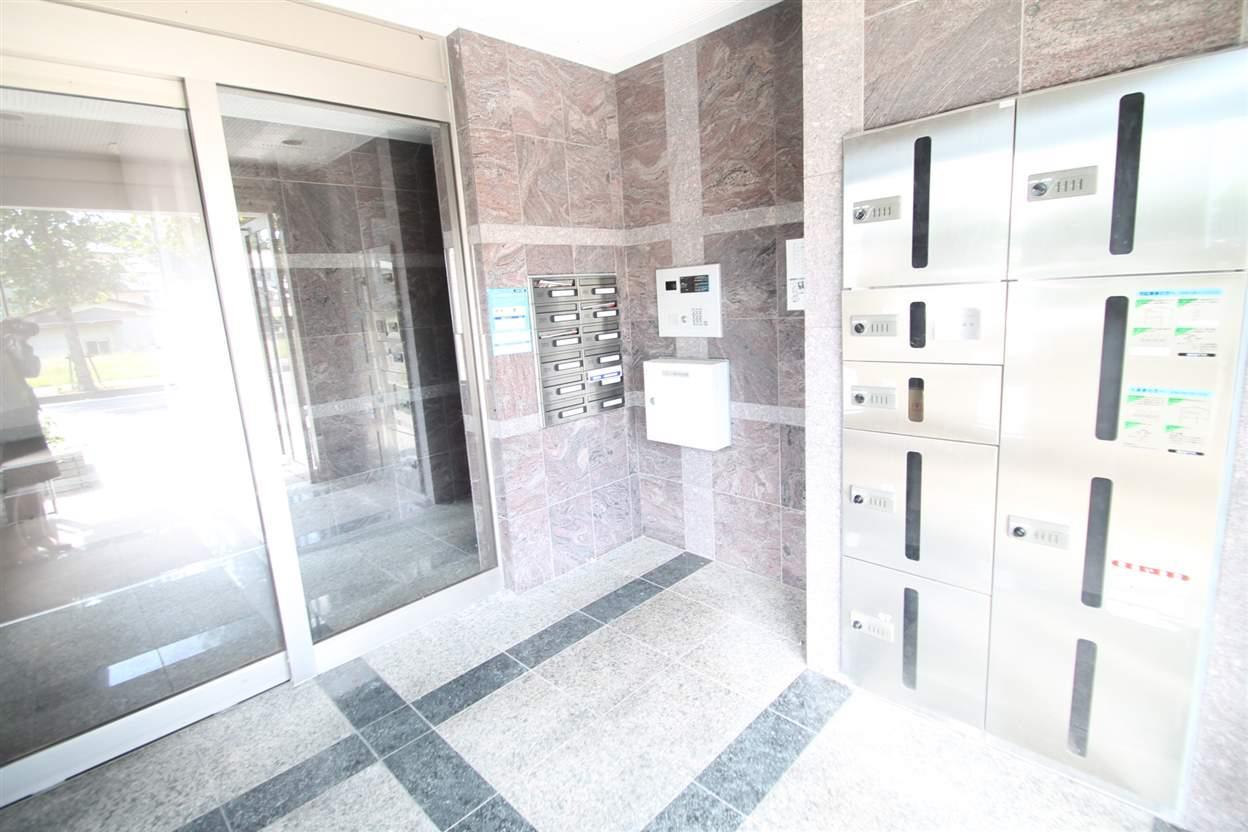 その他　安心のオートロック完備