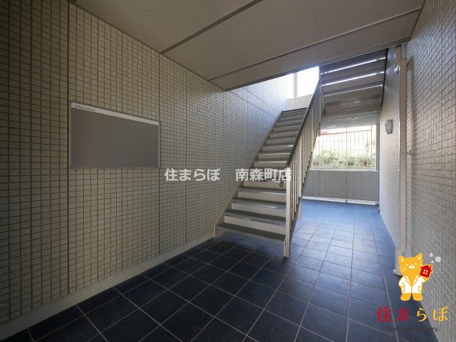 エントランス　共用部の印象も大切に