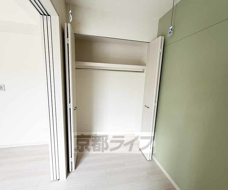 建物外観　・建築中