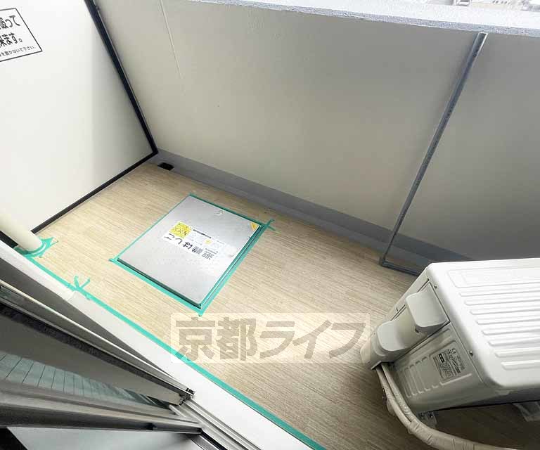 建物外観　・建築中