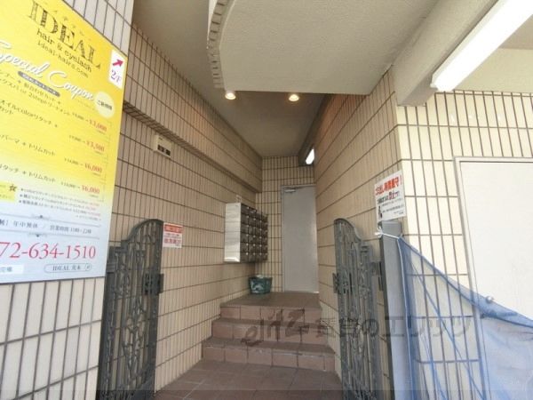 エントランス　エントランス