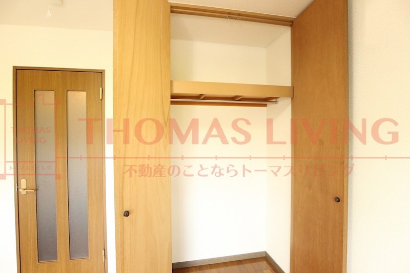 収納　広々とした収納スペースが付いています。