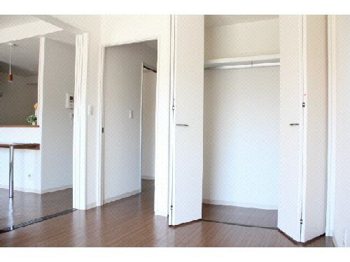 収納　同型タイプ