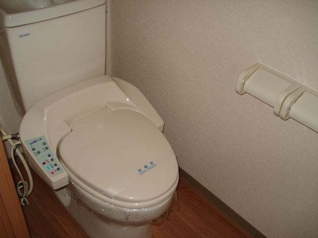 トイレ　シャワー付トイレ