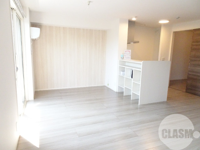 居室・リビング　お話しながらお料理できます♪