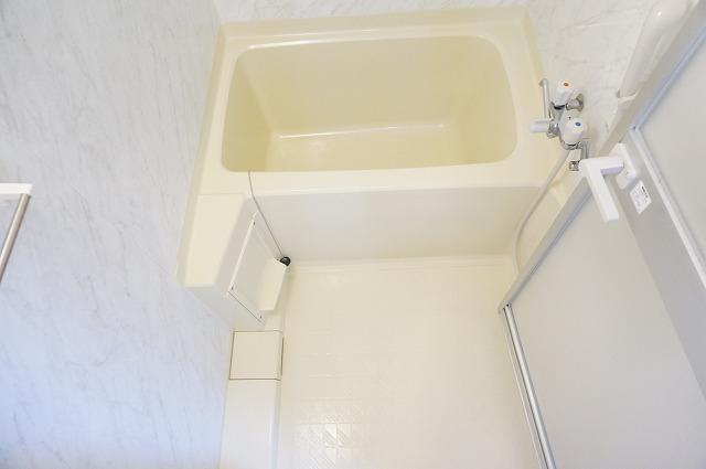 バス・シャワールーム　浴室