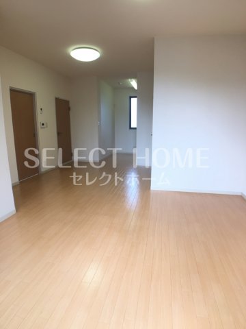 居室・リビング　ゆったりとした居間です