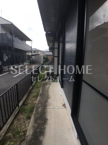 バルコニー　お洗濯にも便利なバルコニー付き