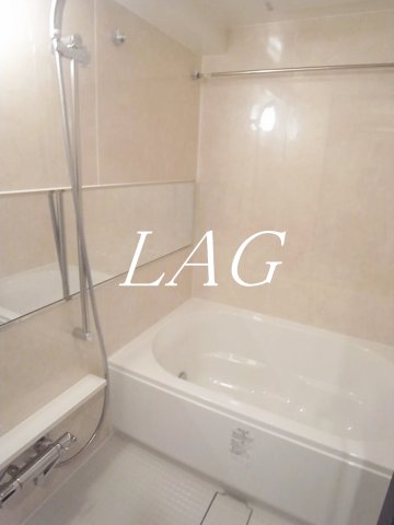 バス・シャワールーム　お風呂です。