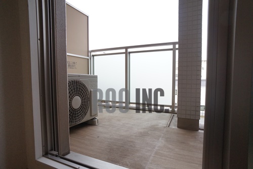 バルコニー　写真は反転のお部屋です