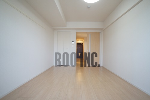 居室・リビング　写真は反転のお部屋です