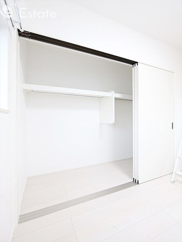 収納　クローゼット