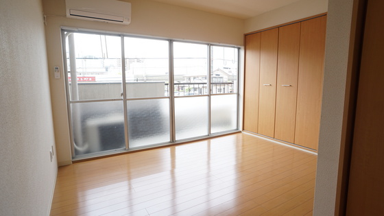 居室・リビング　リビング