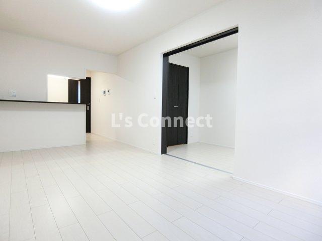 その他部屋・スペース　１１．７帖のＬＤＫ。