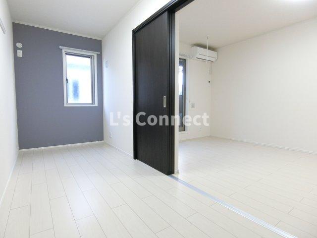 その他　５．１帖の洋室は寝室として使えます。