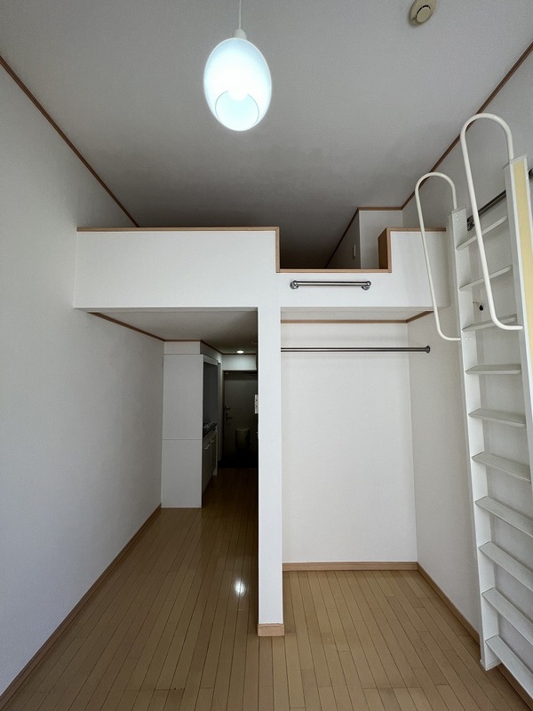 居室・リビング　使いやすい形の為、レイアウトを楽しめます♪