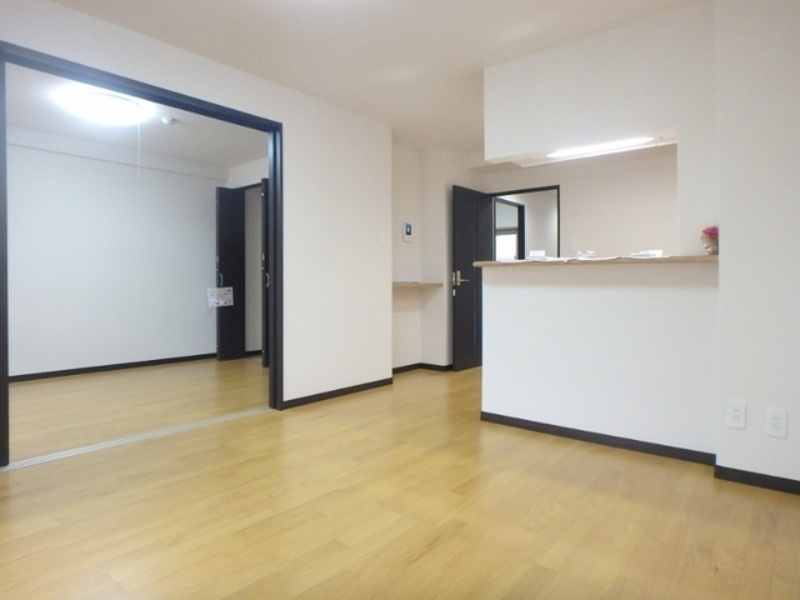 居室・リビング　図面と現状に相違がある場合には現状を優先