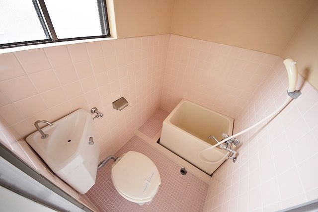 バス・シャワールーム　★お部屋探しは、タウンハウジング多摩センター店へ★