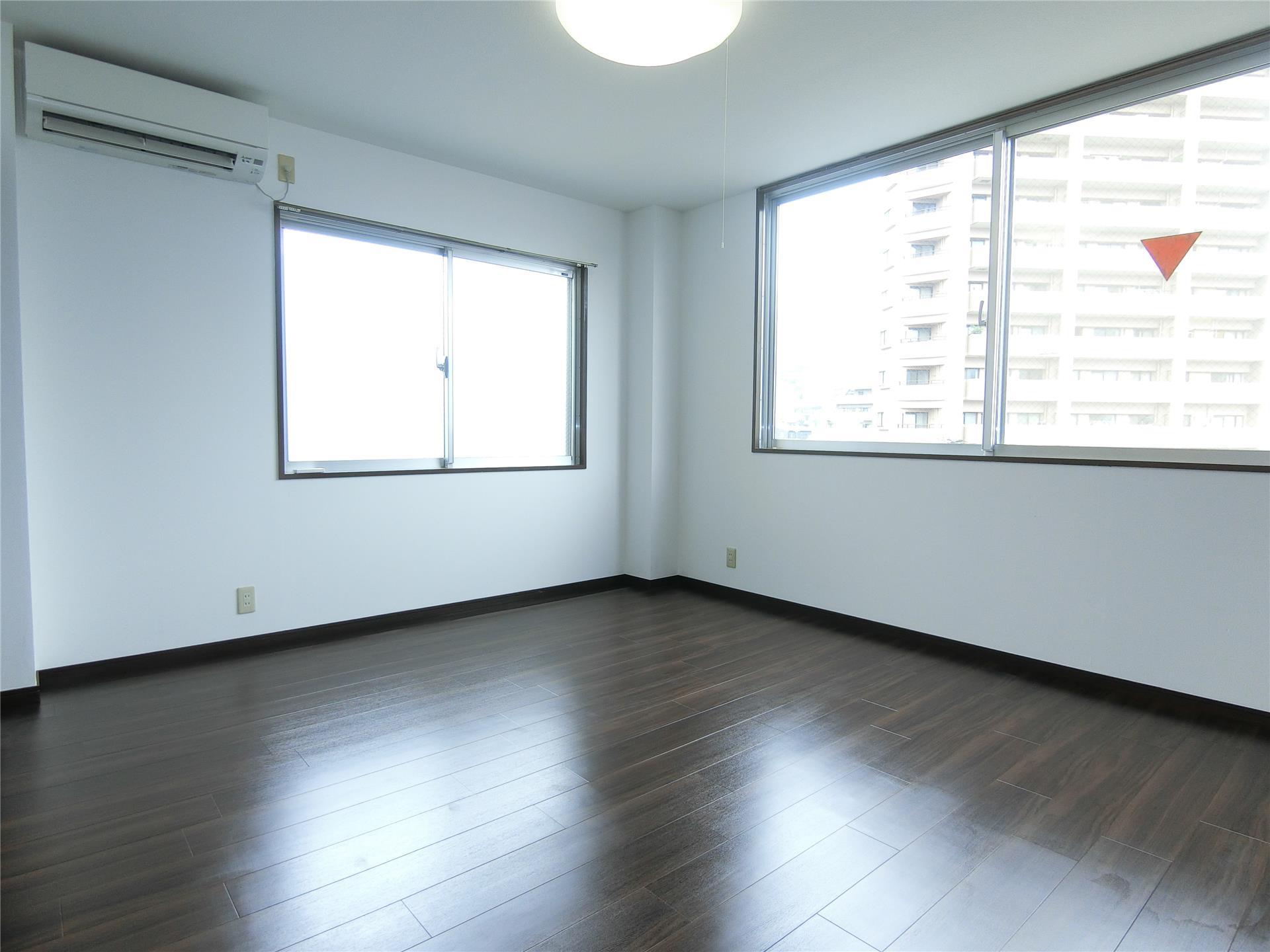 居室・リビング　同仕様画像