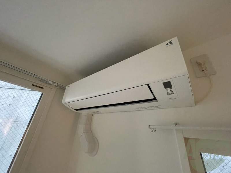 セキュリティ　モニタ付インターホンです。セキュリティ面も安心ですね！